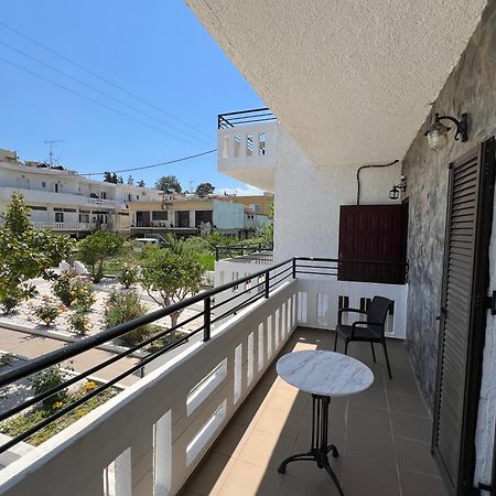Zourpos Studios&Apartments Kalyves Exterior foto